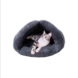 Cat Bed for cats and small dogs